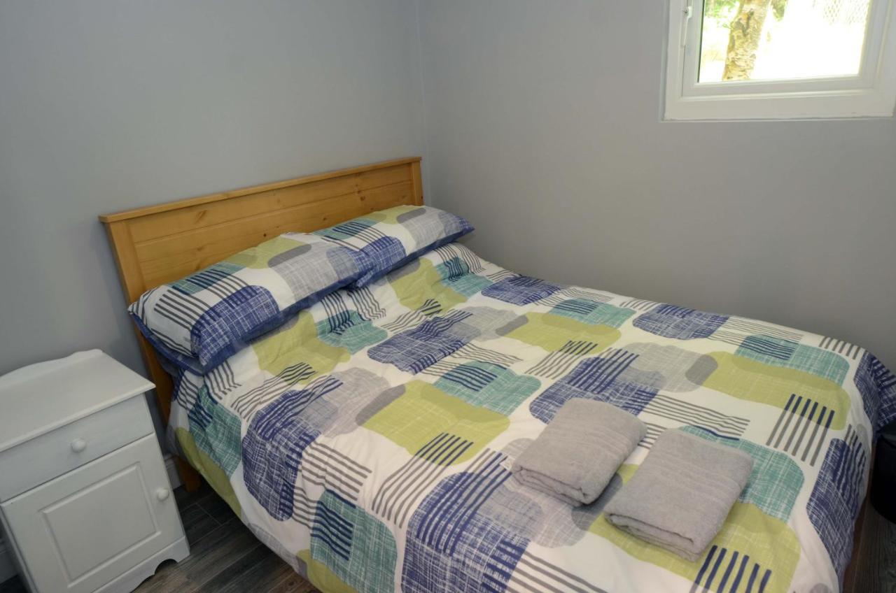 Tawny Lodge Westport Esterno foto